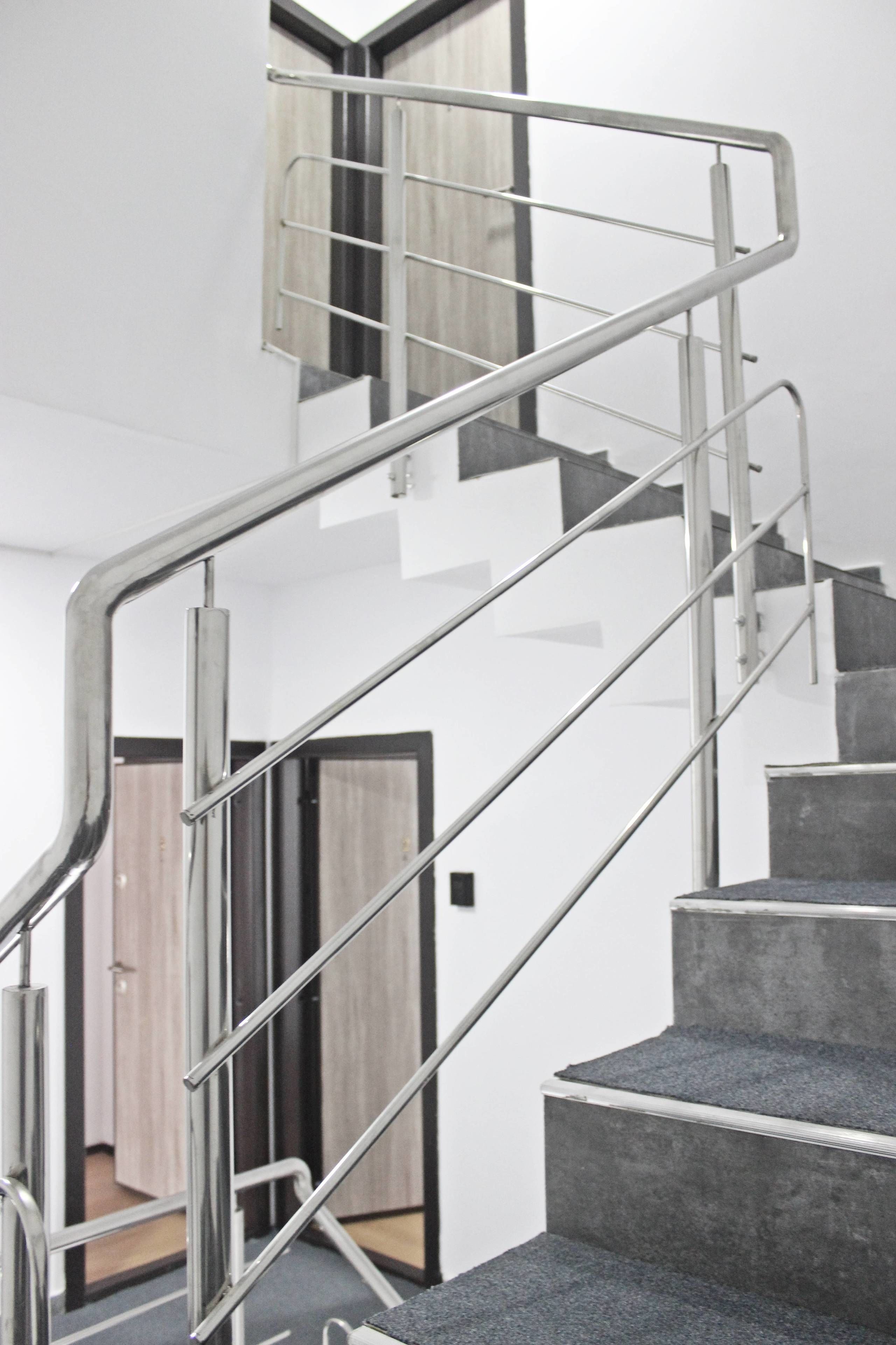 standard apartment | interior entrance