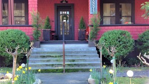 Exterior - Fanny's (Calistoga)