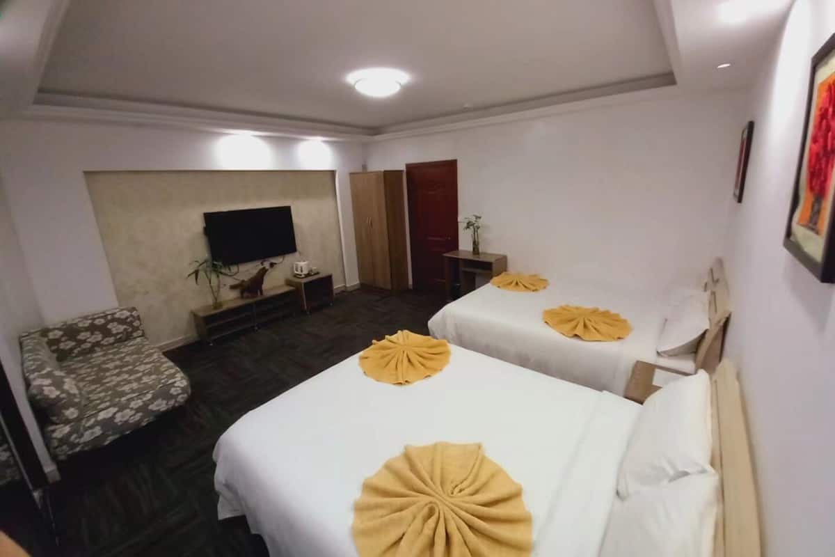 Family Room, 2 Double Beds | Reception