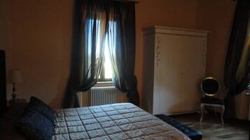 1 habitación, wifi gratis y ropa de cama