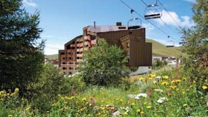 Uklassifisert bilde, 3 av 40, knapp