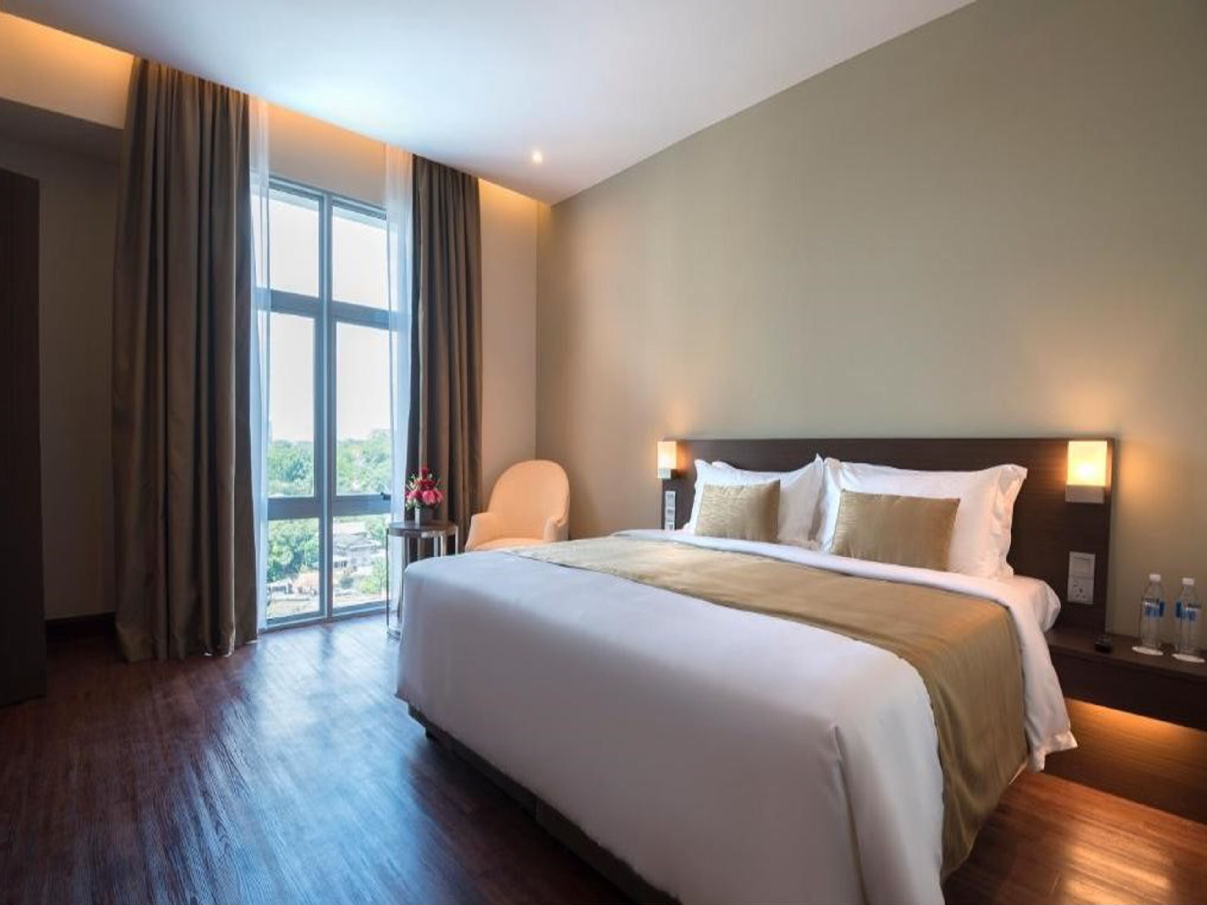 Executive Deluxe King Bed City View | View from room