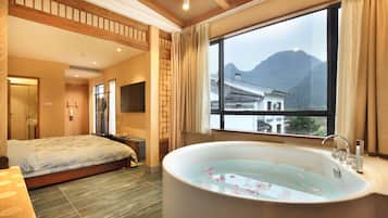 Suite Deluks, pemandangan bukit | Pemandangan gunung