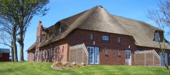5-sterren appartement onder rieten dak op een rustige locatie met een uniek uitzicht
