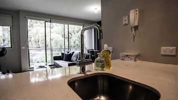 Standard Apartment, 2 Bedrooms, Non Smoking | 2 bedrooms, individually decorated, individually furnished