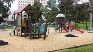 Children’s play area – outdoor