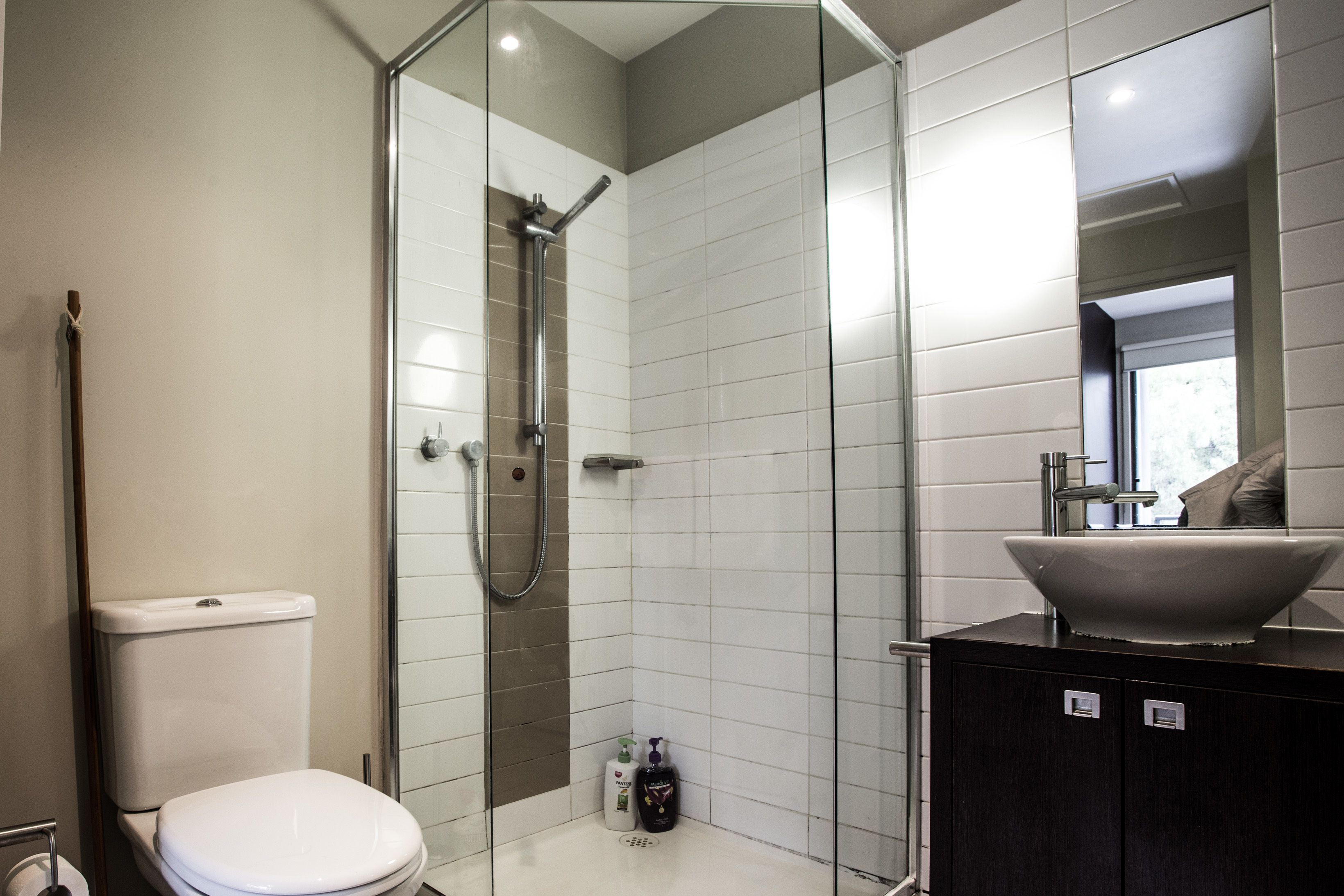 Standard Apartment, 2 Bedrooms, Non Smoking | Bathroom