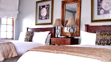 Deluxe Room | In-room safe, desk, iron/ironing board, free WiFi