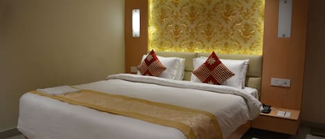 Blackout curtains, free WiFi, bed sheets, wheelchair access