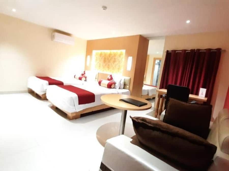 Blackout drapes, free WiFi, bed sheets, wheelchair access