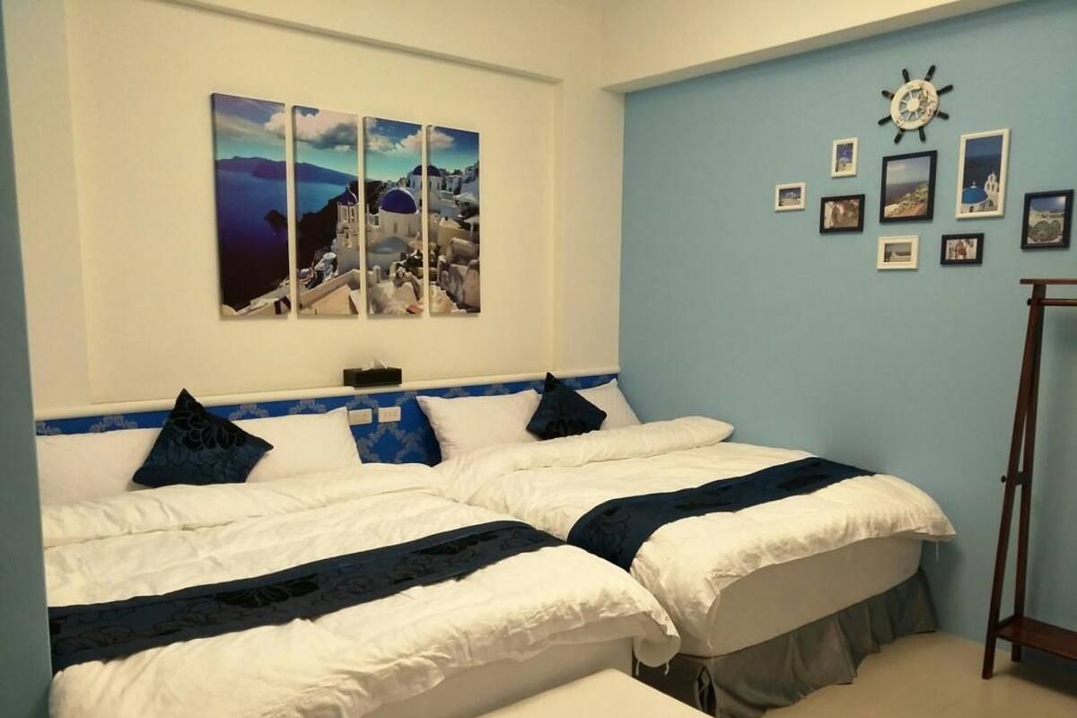 Basic Quadruple Room, 2 Double Beds, Non Smoking | Desk, blackout drapes, free WiFi