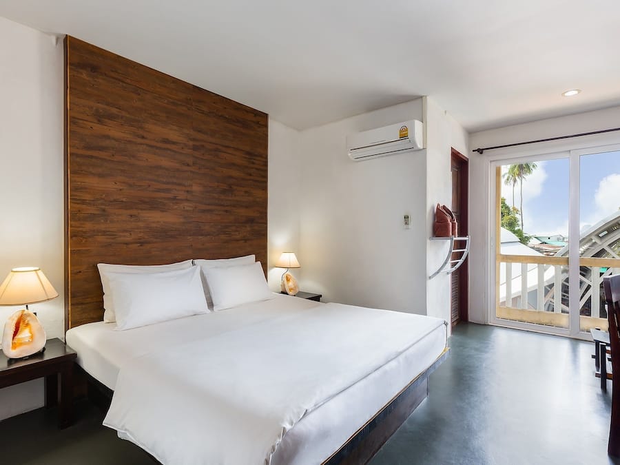 Coffres-forts dans les chambres, rideaux occultants, Wi-Fi gratuit