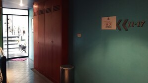 Interior detail - KOH Living (Bangkok)