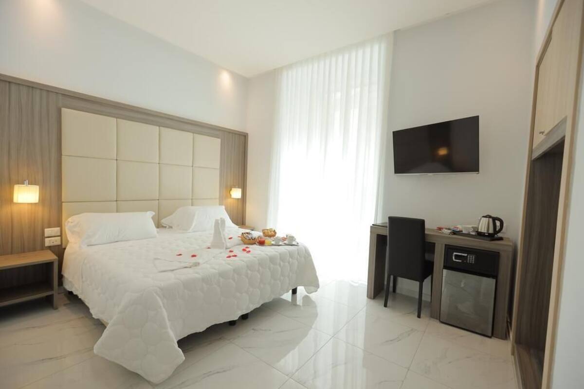 Minibar, in-room safe, desk, blackout drapes