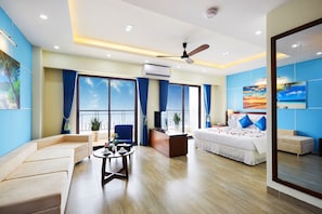 Minibar, in-room safe, desk, iron/ironing board - Marissa Hai Tien Hotel & Spa (Hoang Hoa)