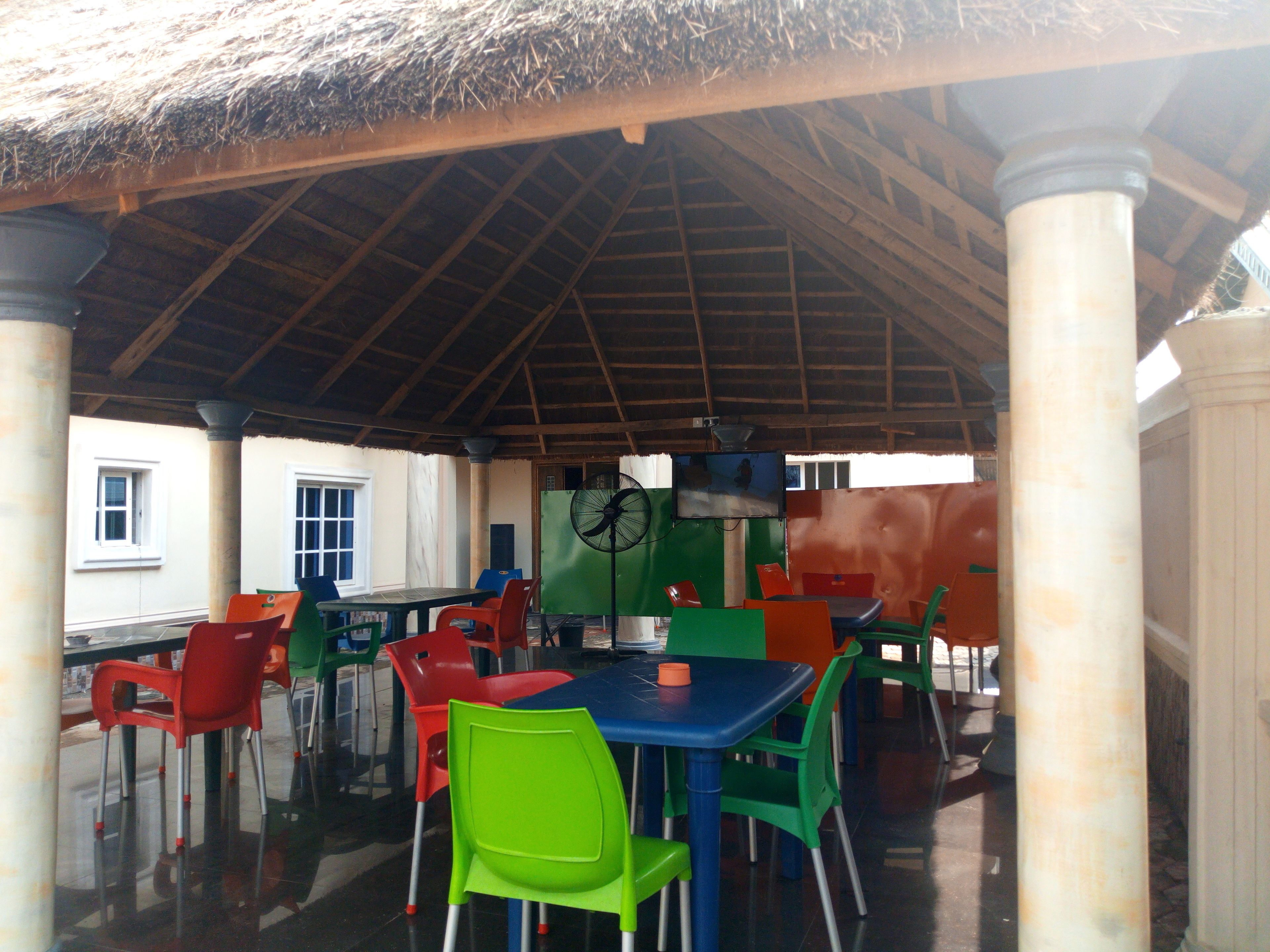 breakfast, lunch and dinner served