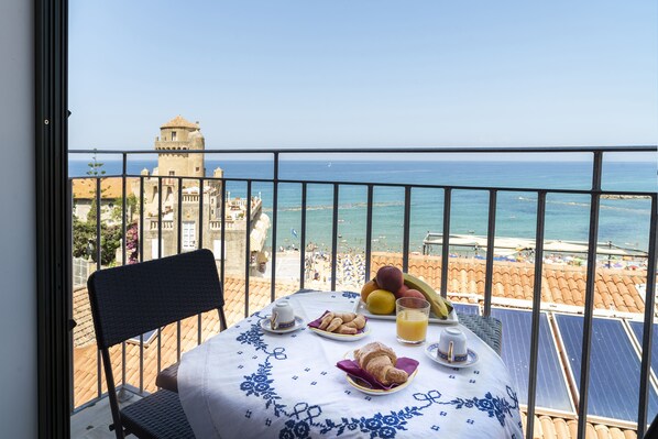 Double Room, Balcony, Sea View | Balcony view