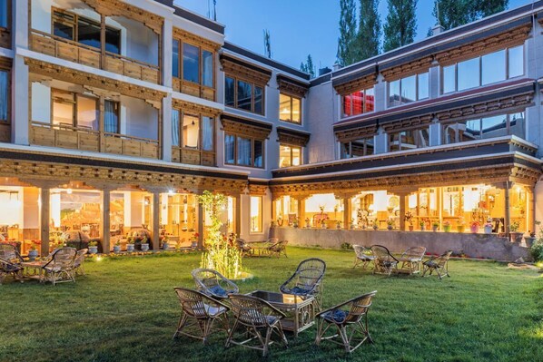 숙박 시설 정면