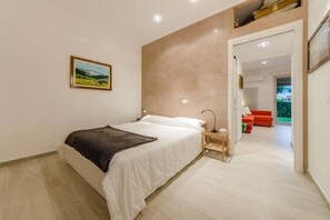 1 bedroom, individually decorated, individually furnished, desk - JOIVY Golf Garlenda - Charming Villa Guest House (Garlenda)