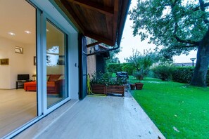 Garden - JOIVY Golf Garlenda - Charming Villa Guest House (Garlenda)