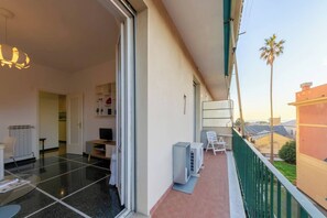Apartment, 2 Bedrooms, Balcony | Balcony - JOIVY Family Flat Vicino al Mare a Genova Quinto (Genoa)