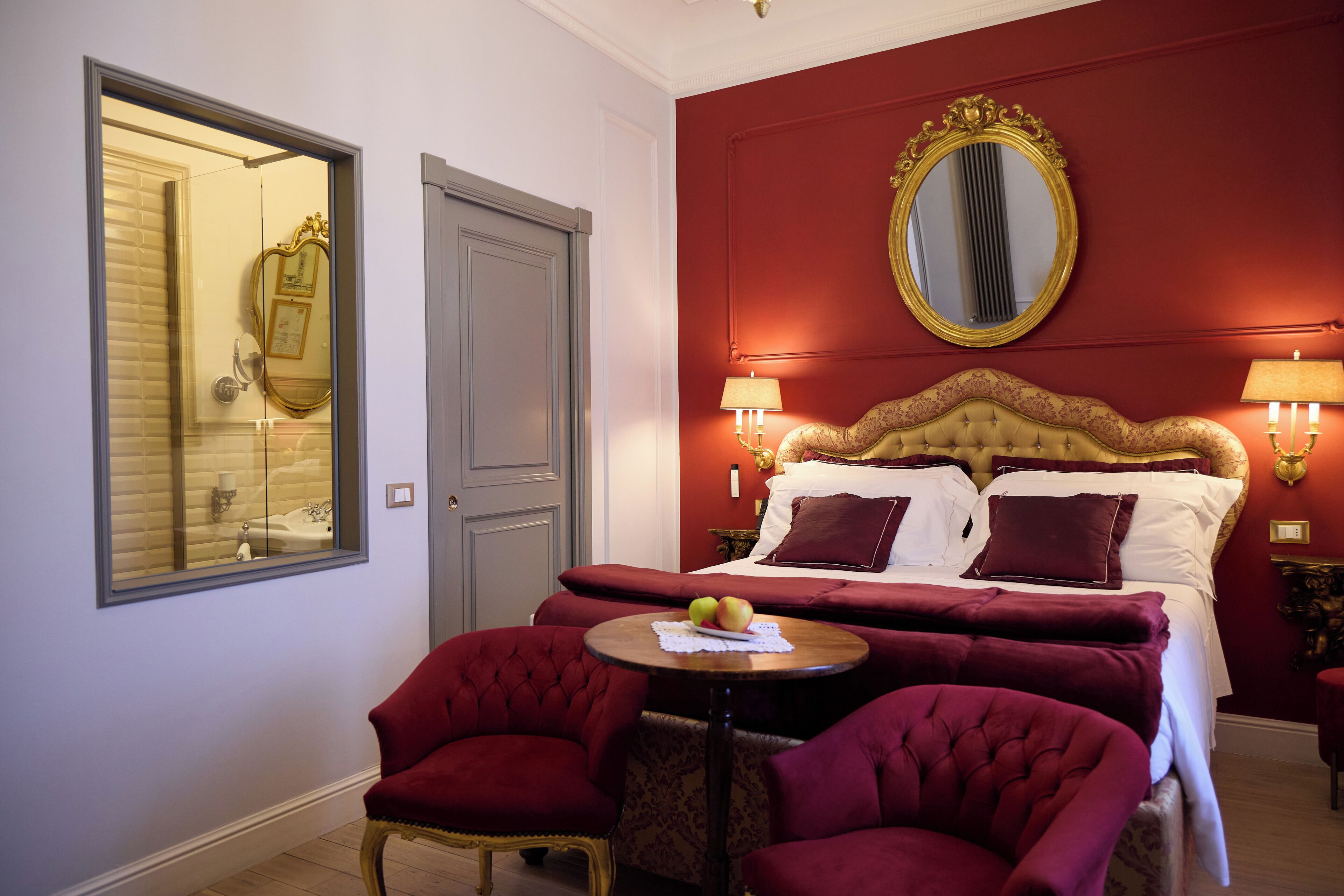 小型开间套房 | 高档床上用品、羽绒被、记忆海绵床垫、迷你吧（备有免费物品）