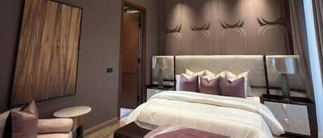 1 개의 침실, 고급 침구, 미니바, 객실 내 금고