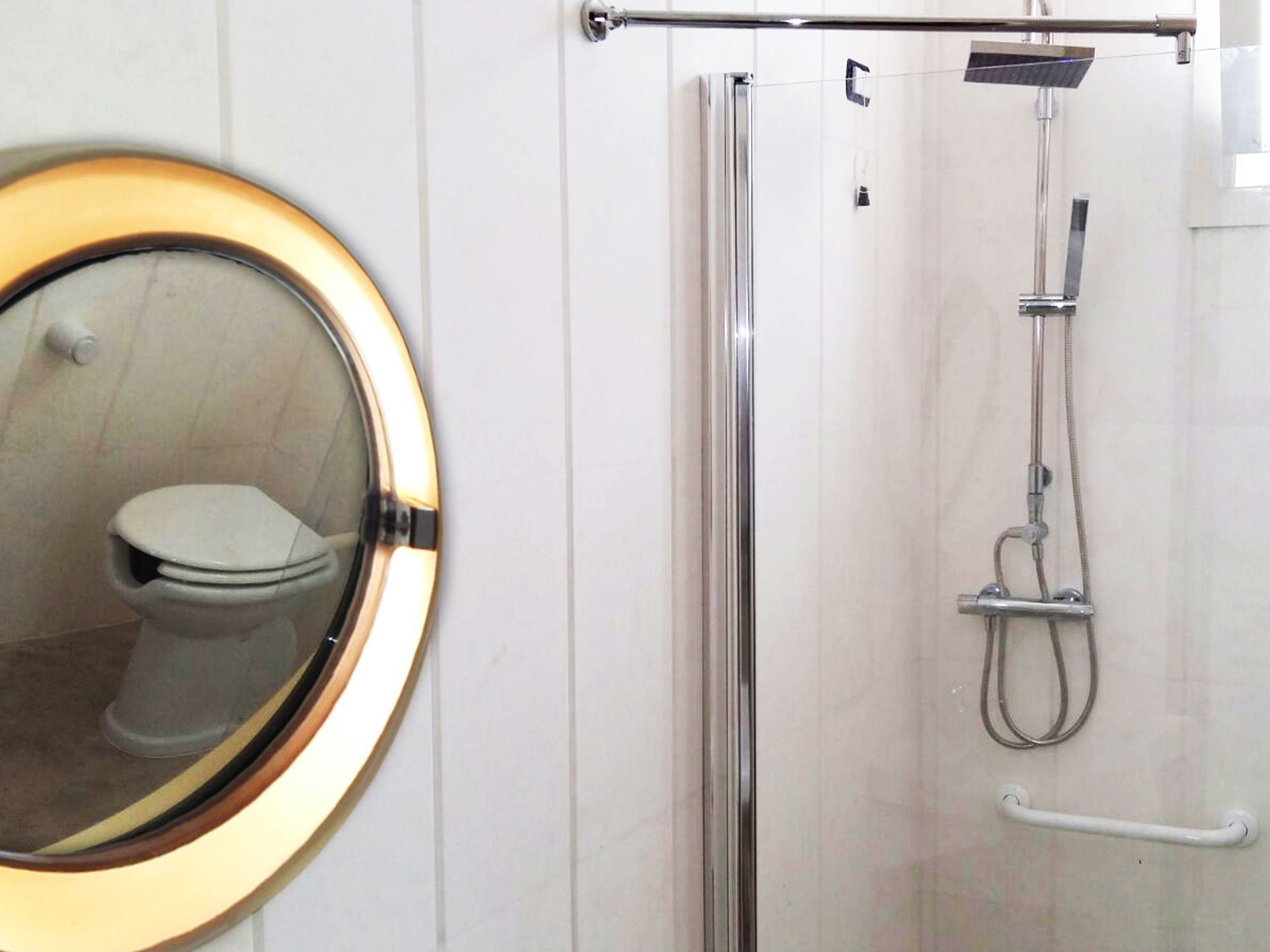 Studio, barrierefrei, Kochnische (Negramaro) | Badezimmer | Kostenlose Toilettenartikel, Haartrockner, Bidet, Handtücher