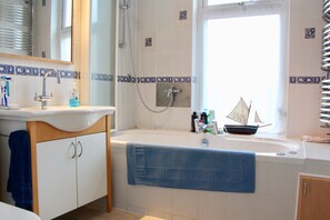 Bañera de hidromasaje privada