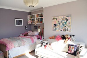 5 bedrooms, free WiFi - Family House in Kentish Town (London)