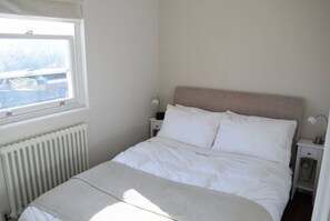 Apartment (1 Bedroom)