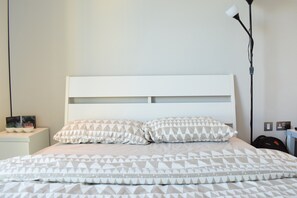 1 bilik tidur, seterika/papan seterika, Wi-fi percuma