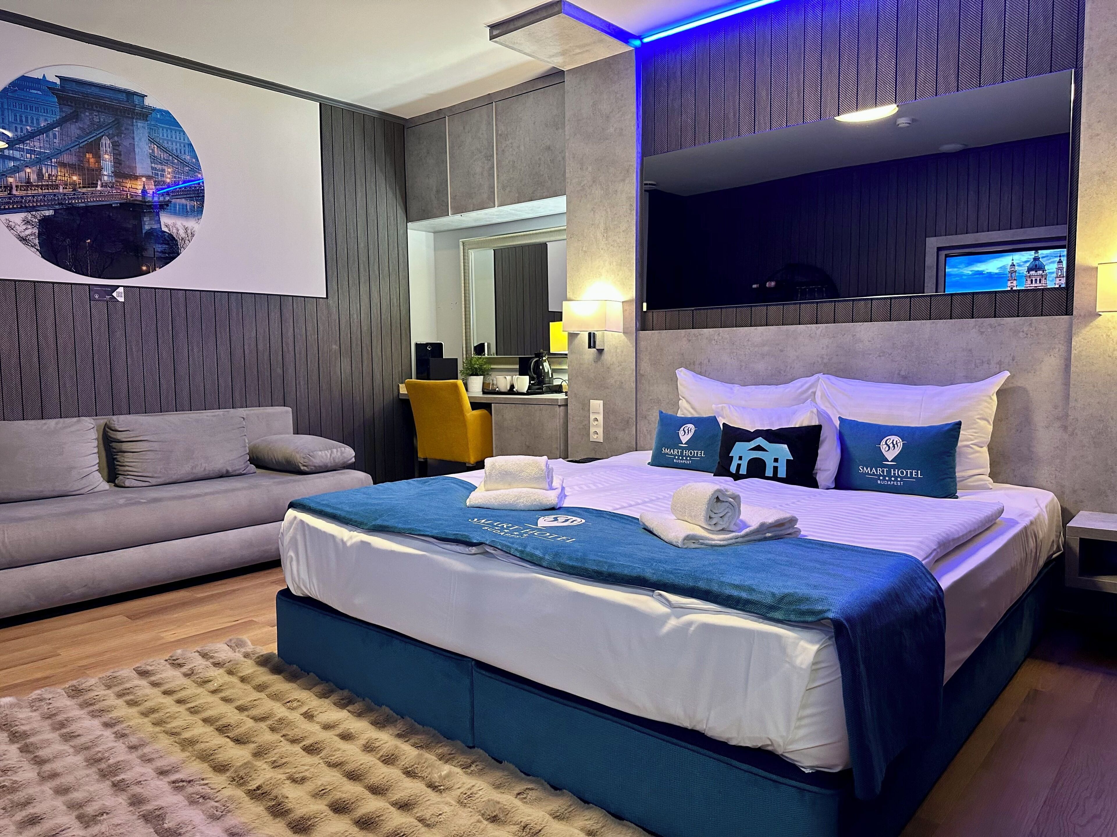 Basic room without window | In-room safe, blackout curtains, soundproofing, iron/ironing board