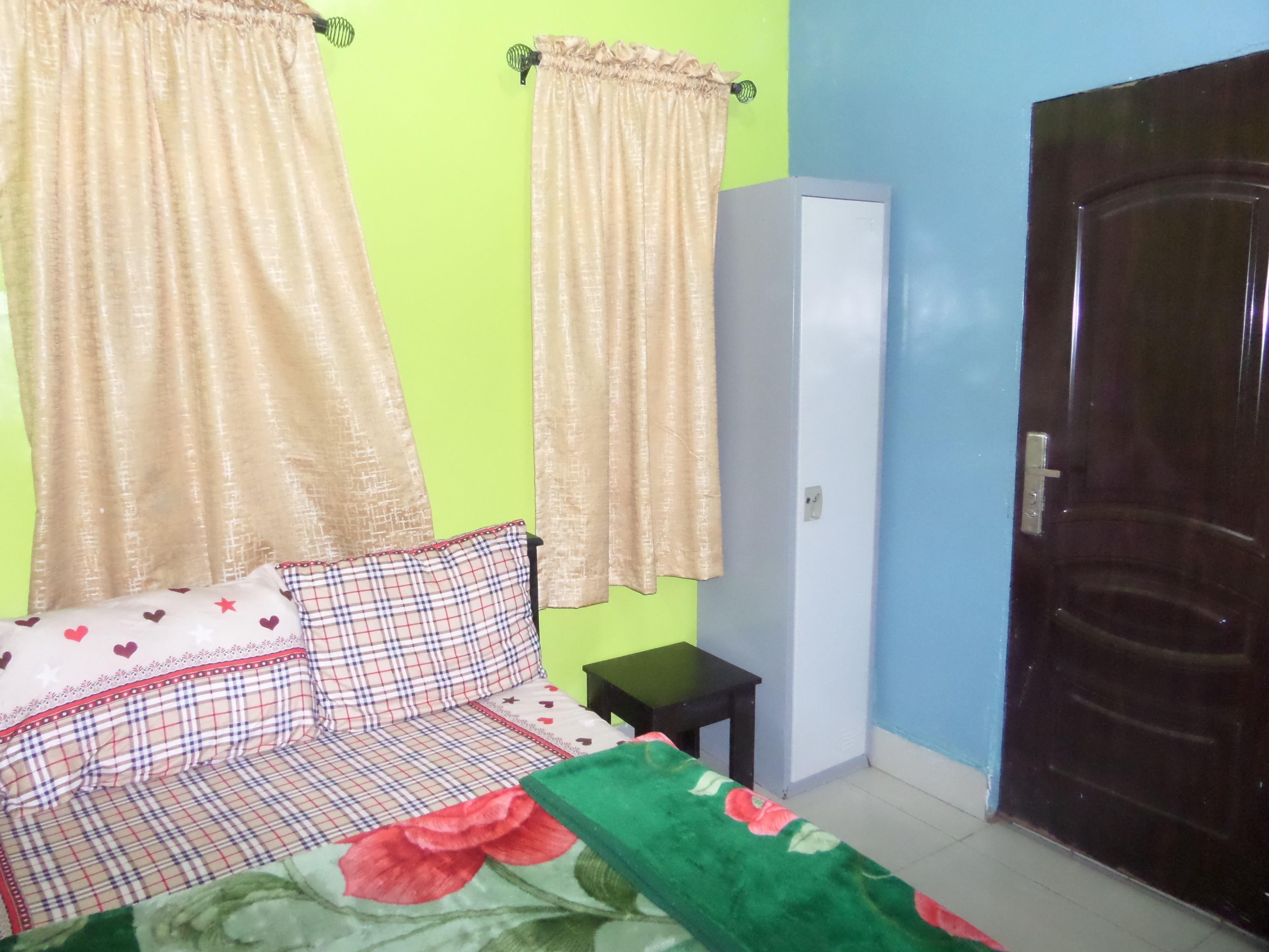 Minibar, desk, laptop workspace, blackout curtains