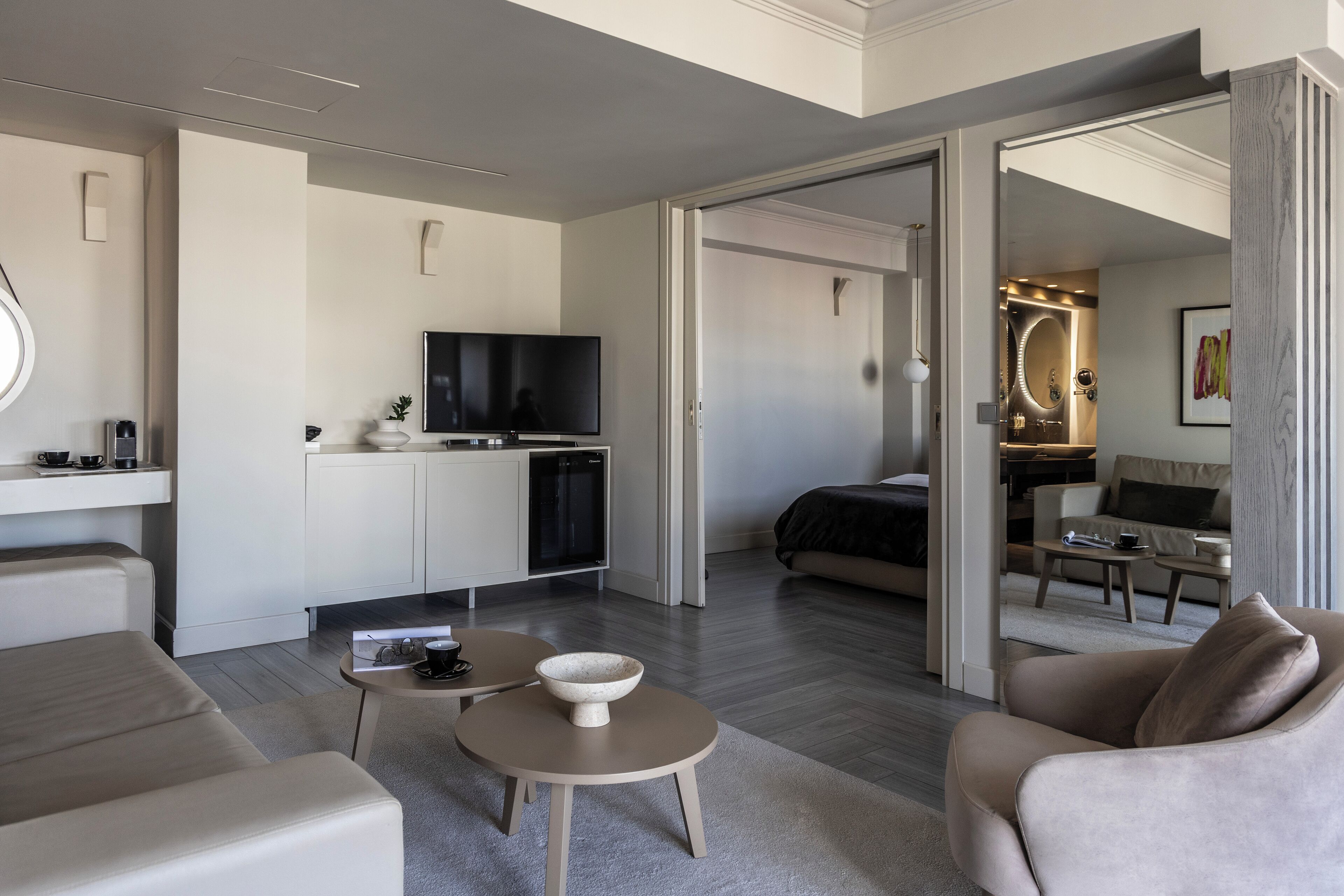 master suite 61 | 1 bedroom, premium bedding, desk, soundproofing