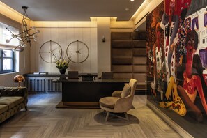 Reception - Oniro City (Athens)