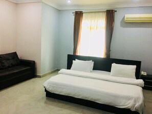 Deluxe-Zimmer | 1 Schlafzimmer, Zimmersafe, Schreibtisch, kostenloses WLAN