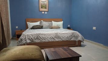Habitación clásica, 1 cama matrimonial | Wifi gratis y ropa de cama