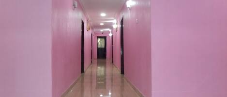 Lorong