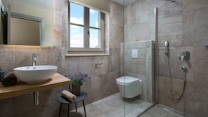Bathroom - Villa Astarea & Divina (Marcana)