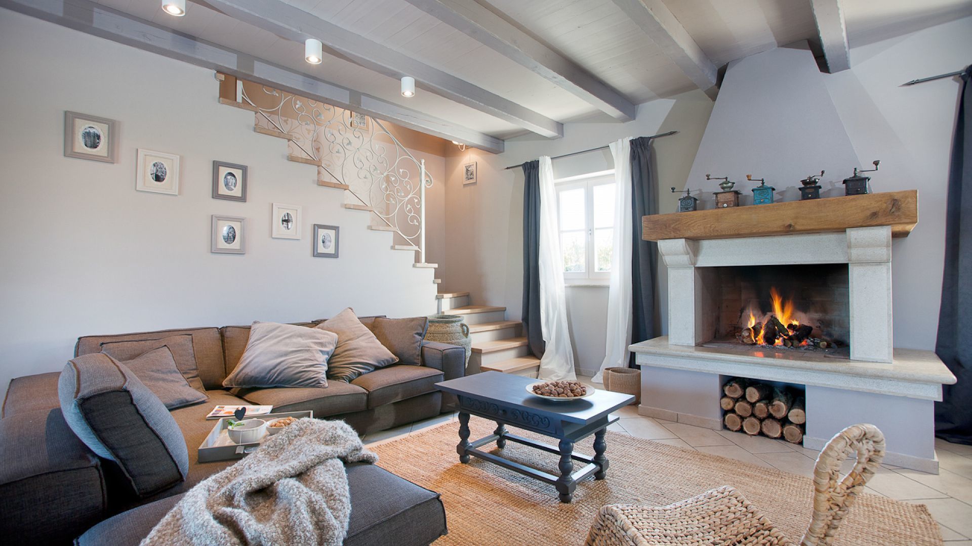 Villa, 4 Bedrooms, Private Pool (Divina) | Living room | Flat-screen TV