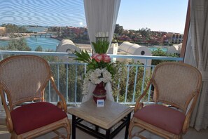 复式, 3 间卧室 | 阳台