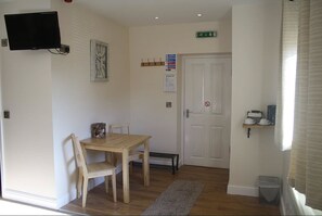 Woodland - The Woodman Inn (Bedale)