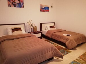 Apartment, Multiple Beds