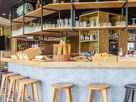 Desayuno buffet todos los días (con cargo)