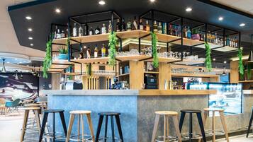 Bar (in der Unterkunft)