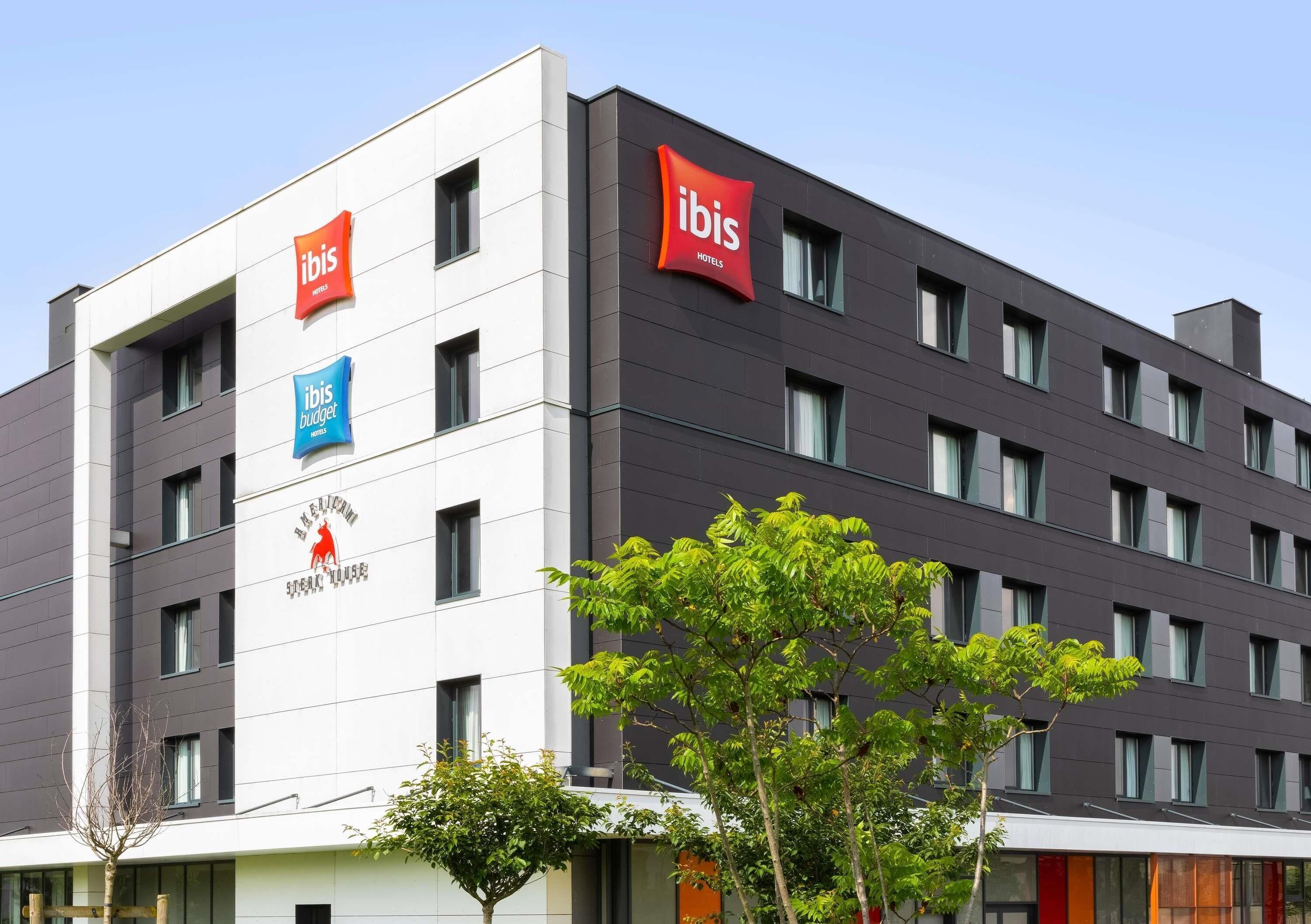 บริเวณภายนอก