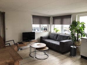 华丽公寓 | 客厅 | 平板电视