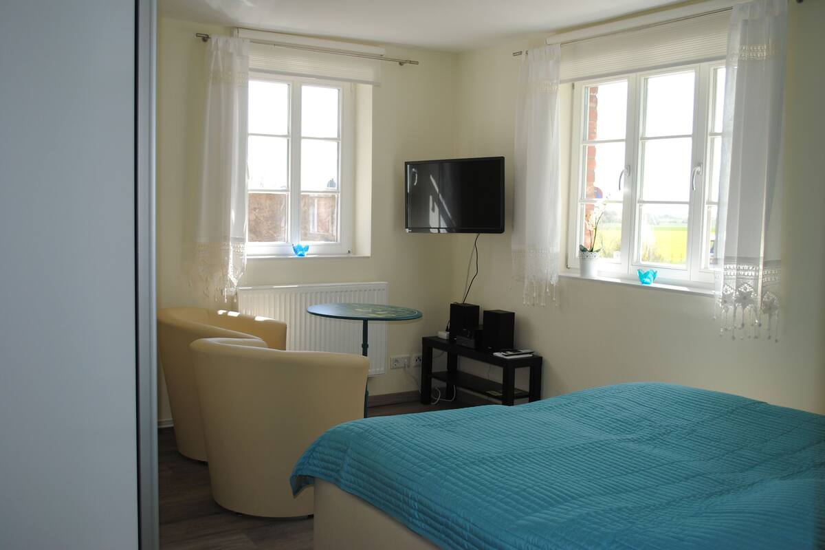 Studio Confort (Vilm) | Lit de bébé (supplément), accès au Wi-Fi (inclus), décor unique
