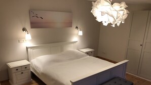 婴儿床、免费 WiFi、特色装修、特色家居